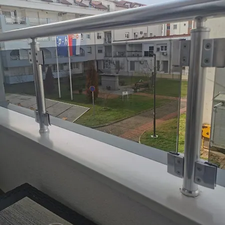 Διαμέρισμα Tri Srca *