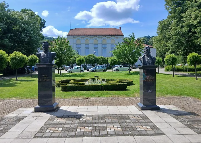 Tri Srca Апартаменты *